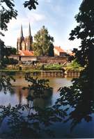 l'Abbatiale, vue de la Meuse